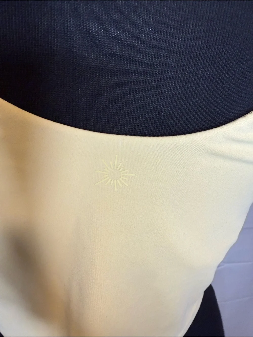 Women’s Offline Yellow V-Neck Cropped Tank Top Wide Strap Jersey Stretch Size XL